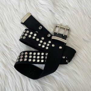 Vintage Y2K black studded belt 🎸 by Mudd